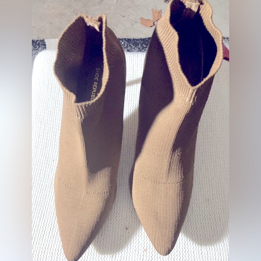 Brand new tan cloth ankle booties, size 8.5